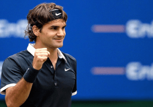 Federer, Murray move into Paris Masters last 16