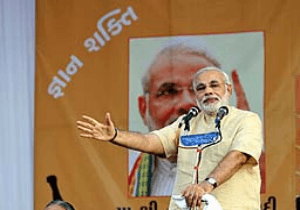 Modi lauds Sardar Patel, targets Congress over ’84 riots