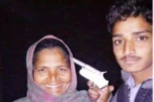 UP  Youth poses with gun at his mother s head  arrested