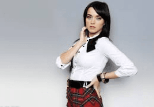 Katy Perry has rocks in her knees