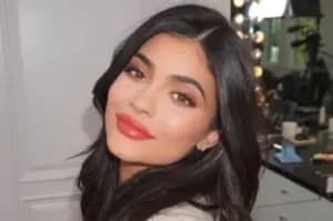 Kylie Jenner gushes about