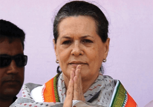 Sonia Gandhi launches ‘zero landless’ scheme