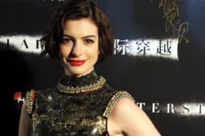 Anne Hathaway to star in