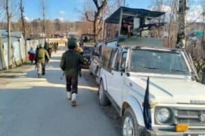 Encounter breaks out at Rainawari in Srinagar