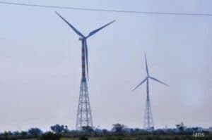 Wind  solar hit record tenth of global electricity in 2021