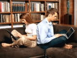 Too much Facebook can spoil your love romance