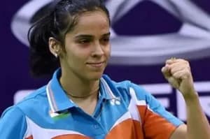 CWG  Saina beats Sindhu