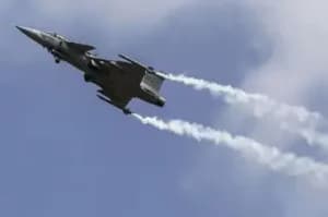 India seeks  15 billion f