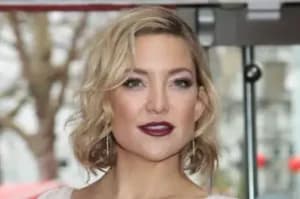 Kate Hudson is pregnant w
