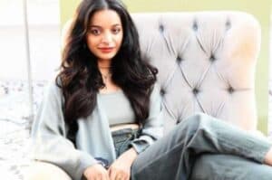 Lisa Mishra comes out with first solo track