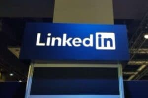 88  Indians believe right connections key to career growth  LinkedIn