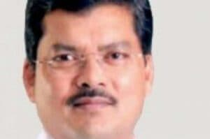 Mukul Wasnik made in charge of MP Congress