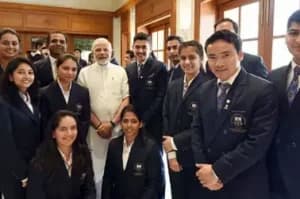 PM meets Commonwealth Gam