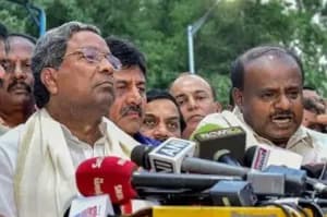 Congress  JDS MLAs arrive