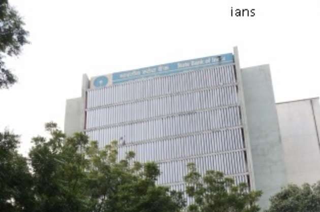 SBI raises cash withdrawal limits at non home branches