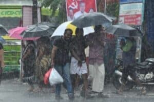 Monsoon hits Kerala  3 days ahead of normal date