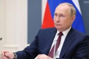 Countries attempting to isolate Russia only hurt themselves  Putin