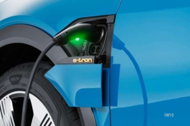 Audi starts booking for electric SUVs