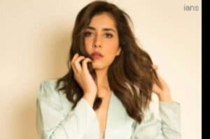 Raashii Khanna starts last schedule of  Andhadhun  Malayalam remake  Bhramam