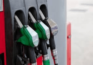 RIL shares dip after EC stalls gas price hike