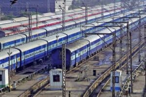 Railway Board Chairman  Niti Aayog VC inspect DFC work
