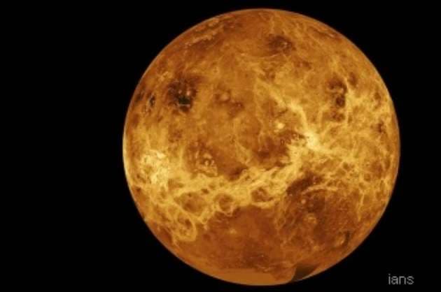 Planetary Conjunction between Venus and Mars