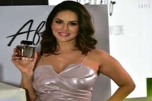 Sunny Leone foresees good year with  Shero    Anamika