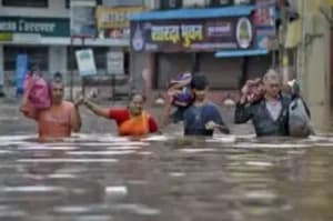 Heavy rains in Pune   12
