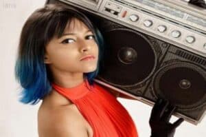 Manike Mage Hithe  first Sri Lankan song to go global  Yohani