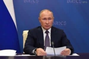 Putin  Erdogan discuss int l cooperation  bilateral ties in Sochi