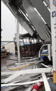 Tragedy Strikes Mumbai: Eight Dead as Giant Hoarding Collapses Amidst Dust Storm