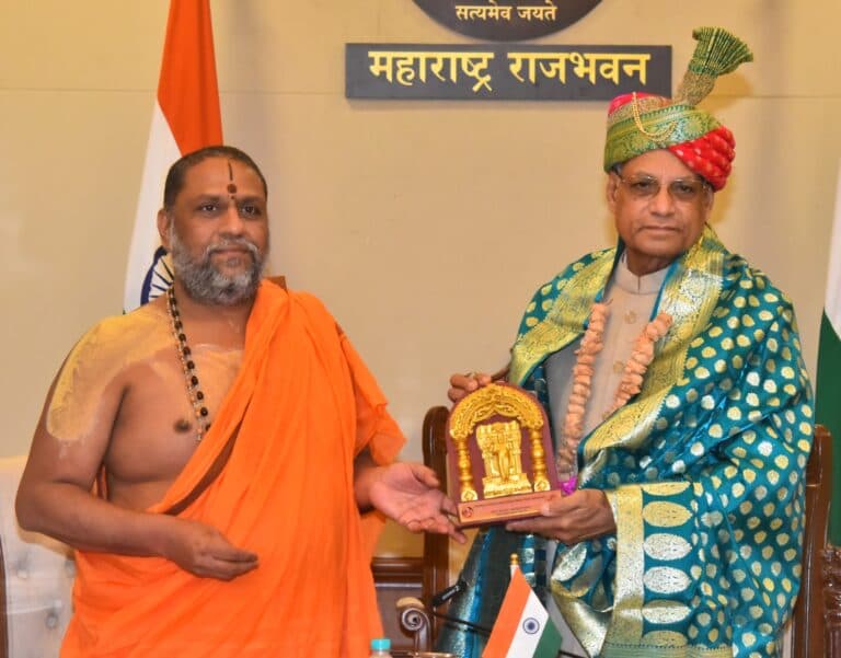 Maharashtra Governor releases Marathi version of Raghavendra Swamy's ShriKrishna Charitrya Manjiri'