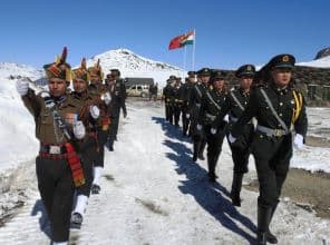 Indian Chinese Troops Exchange Sweets at Several Border Points of Line of Actual Control in Ladakh on Diwali