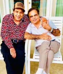 Dharmendra Spends Time with ‘Diehard’ Fan He Met 23 Years Ago