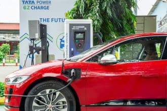 Tata, JSW Groups Will Invest over $30 Bn in EV Sector Amid Government’s Push