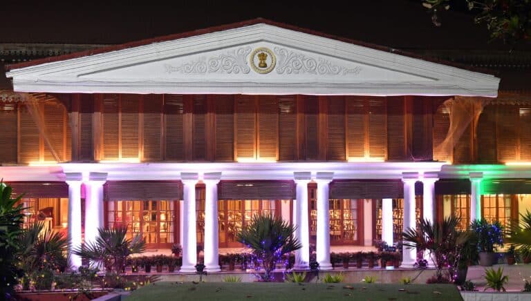 Maharashtra Raj Bhavan Shines Bright with Colourful Lights on Eve of Republic Day