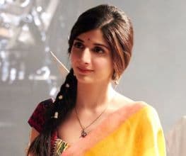 Bollywood Filmmakers Reveal Why They Chose Pakistani Actress Mawra Hocane Over an Indian Star