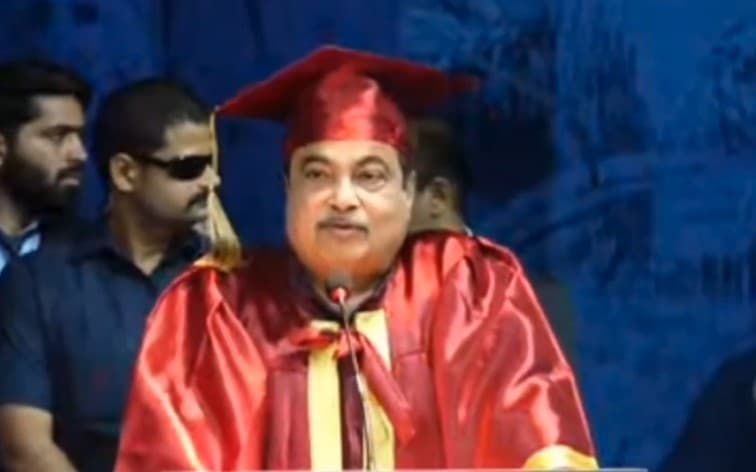 Nitin Gadkari Stresses Need For Education in Muslim Community, Slams Caste-Based Politics