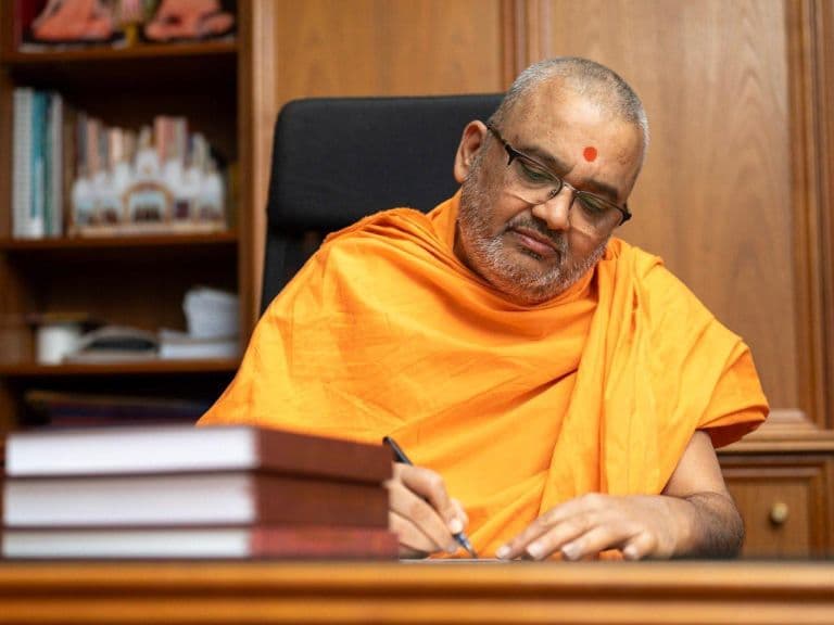 Sadhu Bhadreshdas to Receive Saraswati Samman 2024 for Outstanding Sanskrit Work