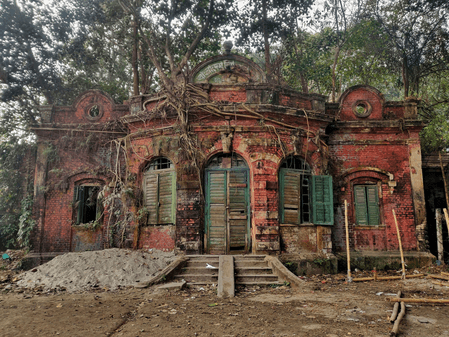 Bangladesh Halts Demolition of Satyajit Ray's Ancestral Home at India's Behest