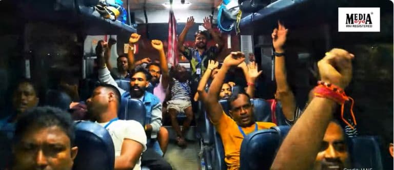 Devotees On Amarnath Yatra Salute Indian Army, Plant Sindoor Sapling