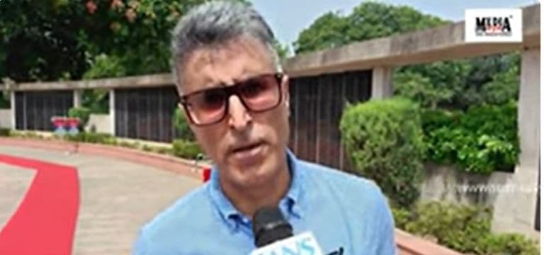 Kargil Vijay Diwas: Brother of Martyr Captain Vikram Batra Pays Tribute To Brave Soldier