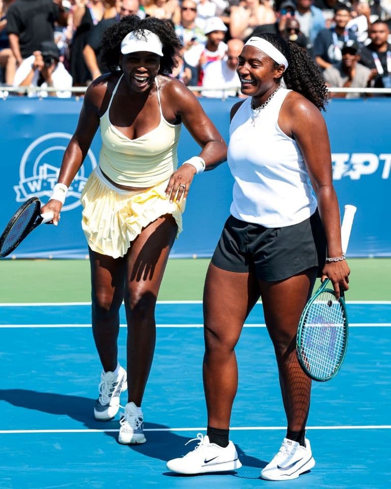 Venus Williams Wins in Washington Doubles Opener After 16-Month Layoff