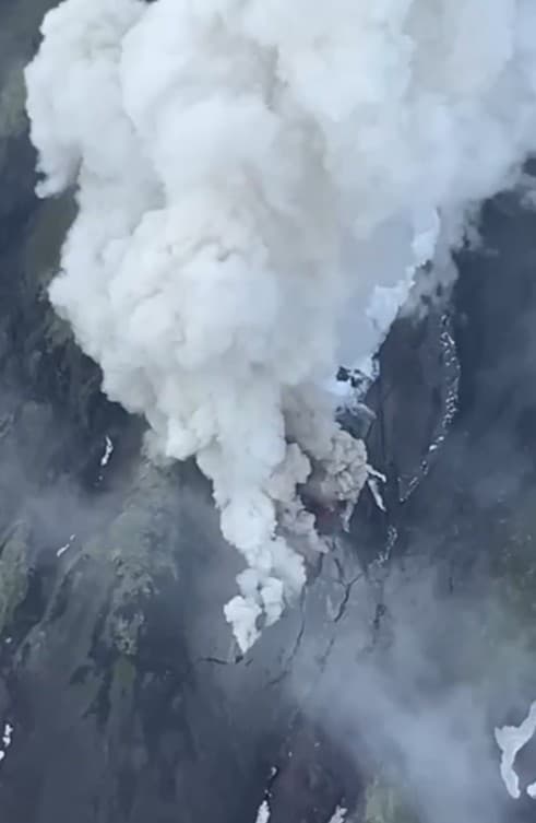 Russia's Krasheninnikov Volcano Erupts After 600 Years, Sends Ash Plume 6 KM High 