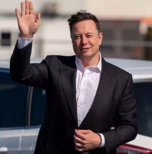 Elon Musk Alleges Apple Favours OpenAI Over xAi, Threatens Legal Action