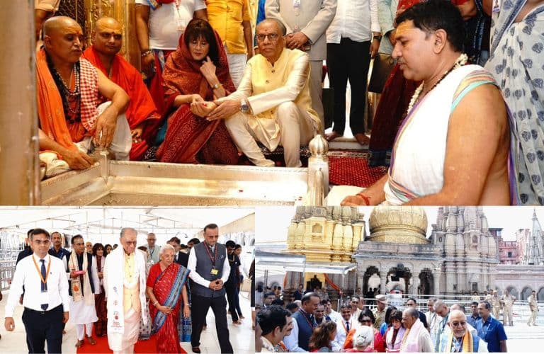 Mauritius PM Ramgoolam Offers Prayers at Kashi Vishwanath Temple in Varanasi