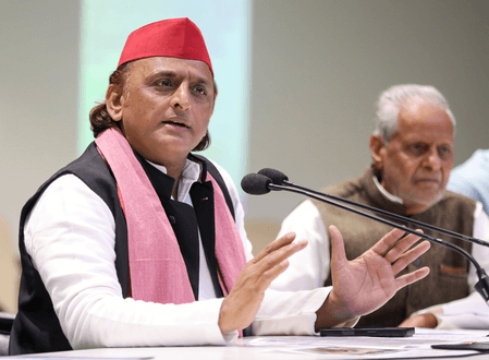 Akhilesh Yadav Slams UP Government’s Plan to Commercialise Lucknow’s Janeshwar Mishra Park