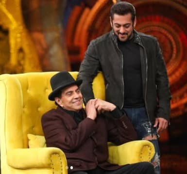 Emotional Salman Khan Lauds Sunny and Bobby Deol’s Farewell Tribute to Dharmendra