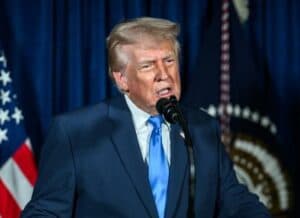 Trump Says Zelensky “Has Nothing Without My Approval” Ahead of Florida Peace Talks