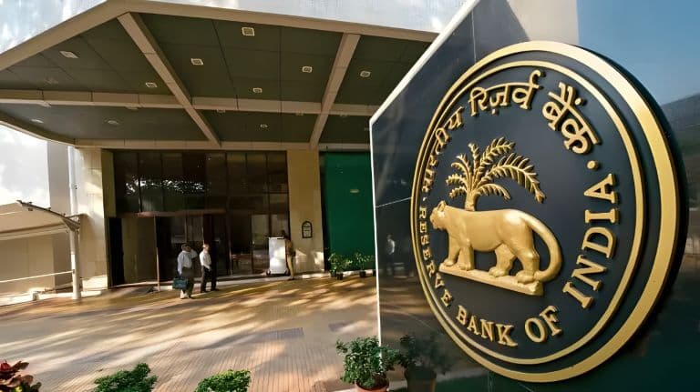 India’s Forex Reserves Rise $1.03 Billion to $687.26 Billion in Week Ended December 5